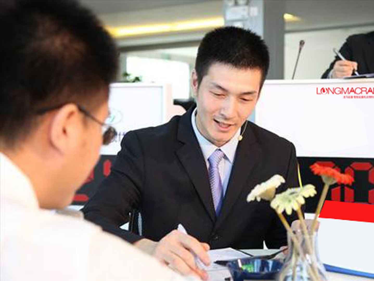 我們免費(fèi)提供上面溝通測(cè)量，并提供合適的起重搬運(yùn)解決方案。